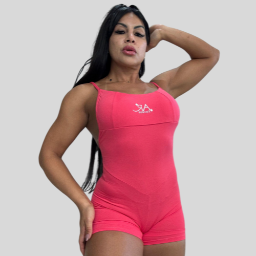 Macacão Curto Rosa