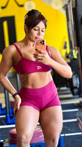 Conjunto top alça sustentação e short marsala