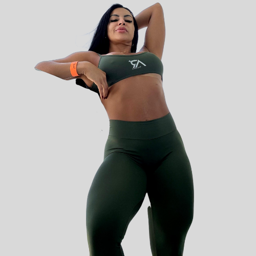 Conjunto Top e Calça Verde Militar