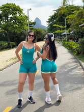 Macacão verde água